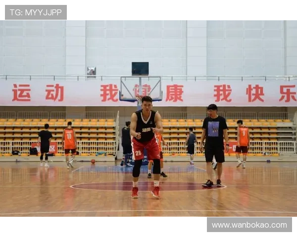 刘磊独家分享排球技巧与心得助你提升球技的全面指南 刘磊独家分享排球技巧与心得助你提升球技的全面指南