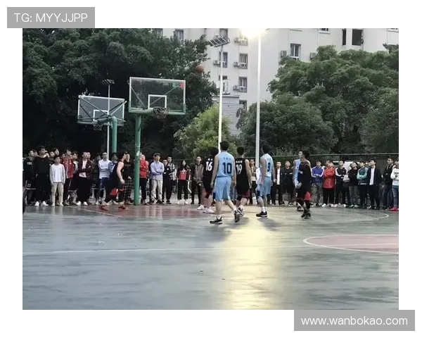 北京篮球队区域防守分析:优劣势与改进方向探讨 北京篮球队区域防守分析:优劣势与改进方向探讨