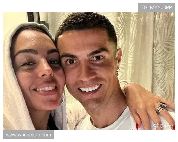 足球明星伴侣大盘点谁是最受欢迎的足球明星伴侣 足球明星伴侣大盘点谁是最受欢迎的足球明星伴侣