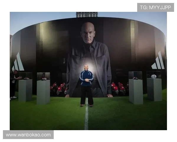 当今足坛风云人物盘点现役足球明星的辉煌与成就