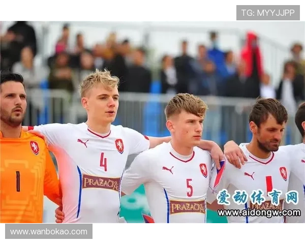 足球明星自粘贴画创意展示让你的房间充满运动激情与活力