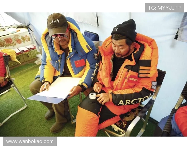 专访张伟：探寻网球世界里的成功秘诀与心路历程